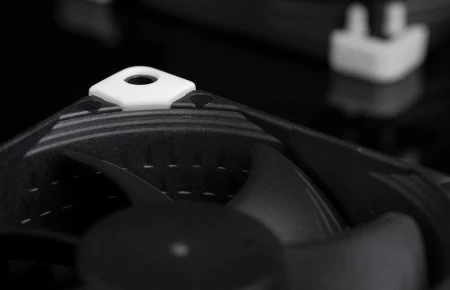 Hlajenje za ohišje Noctua NF-A8 PWM CH.BK.S, 8 cm, črno