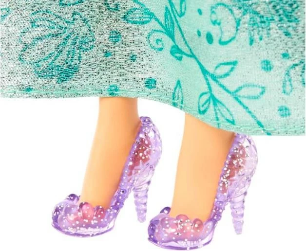 Punčka Disney Princess Ariel, Mattel HLW02/HLW10, z zeleno obleko