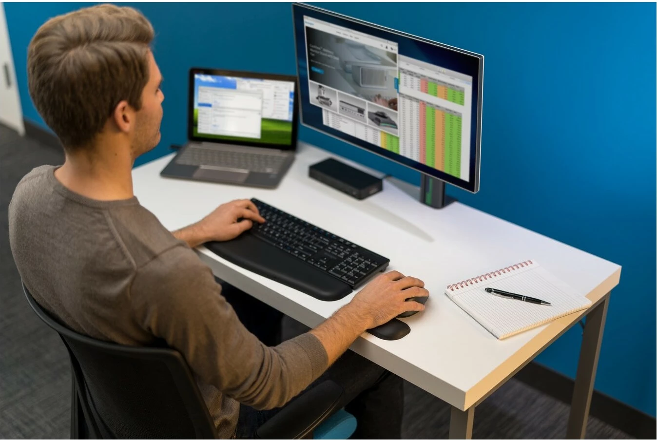 Ergonomska podpora za zapestje Kensington ErgoSoft za miško, gel, TPU, črna