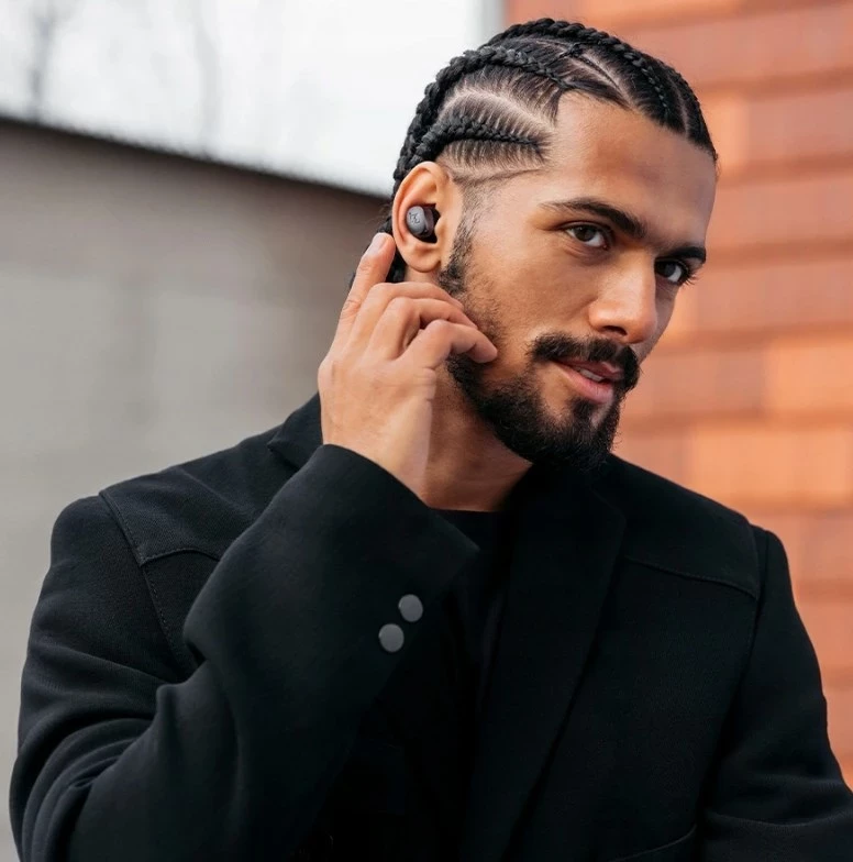 Kvalitetne slušalke Sennheiser Momentum True Wireless 4, Black Cooper