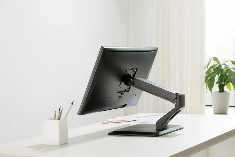 Namizni nosilec za monitor Gembird MS-D1ST-01, 17–32", črn