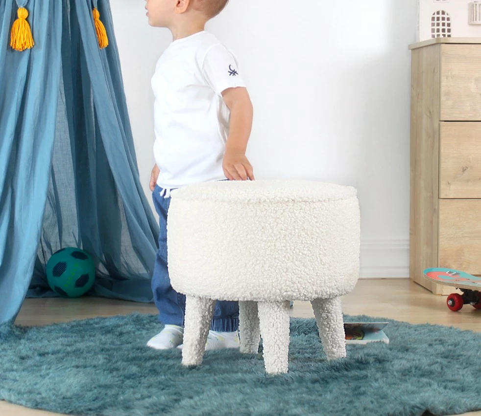 Puf iz umetnega krzna, Atelier del Sofa Moouv 3336, bela