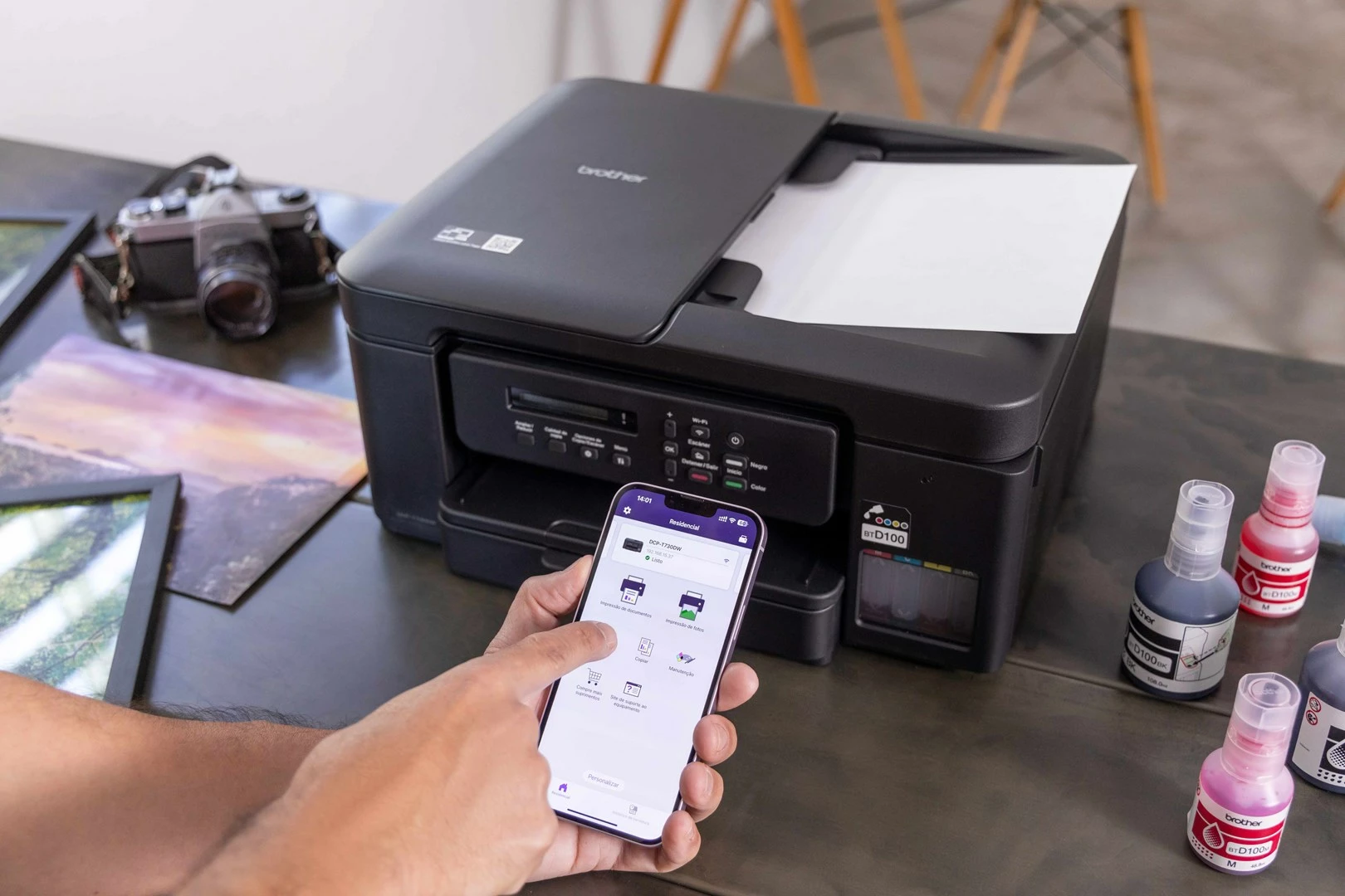 Večnamenski brizgalni tiskalnik A4, Wi‑Fi, črn Brother DCP-T730DW