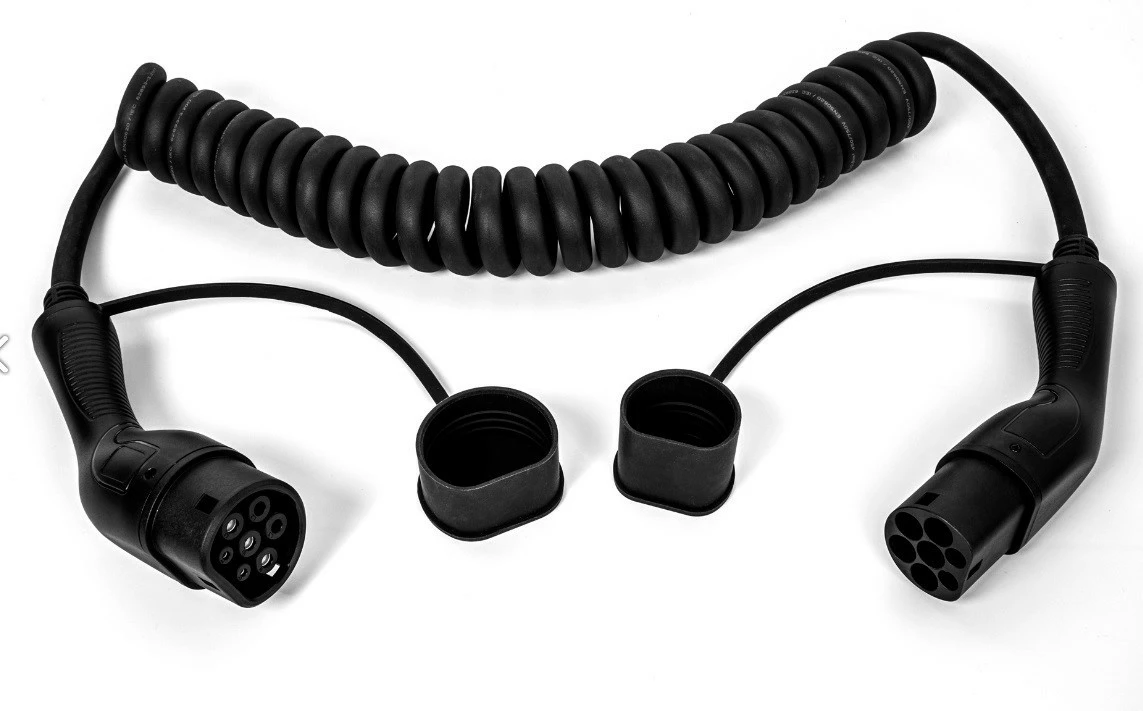 Spiralni polnilni kabel Defenzo Spiro AC22, 5 m, Type 2, črn