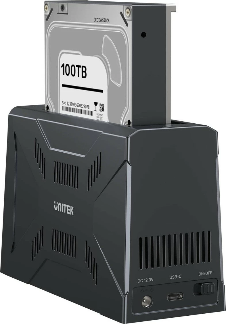 Dokirna enota za 4x M.2 SSD, USB 4 Unitek S1243BGY01-EU, črna