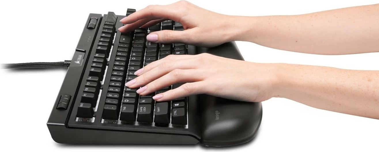 Ergonomična opora za zapestje Kensington Ergosoft, črna