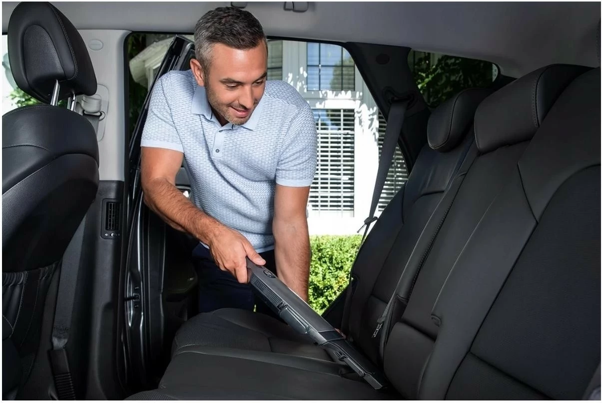 Ročni sesalnik brez vrečke in kabla Shark WV200EU, srebrn