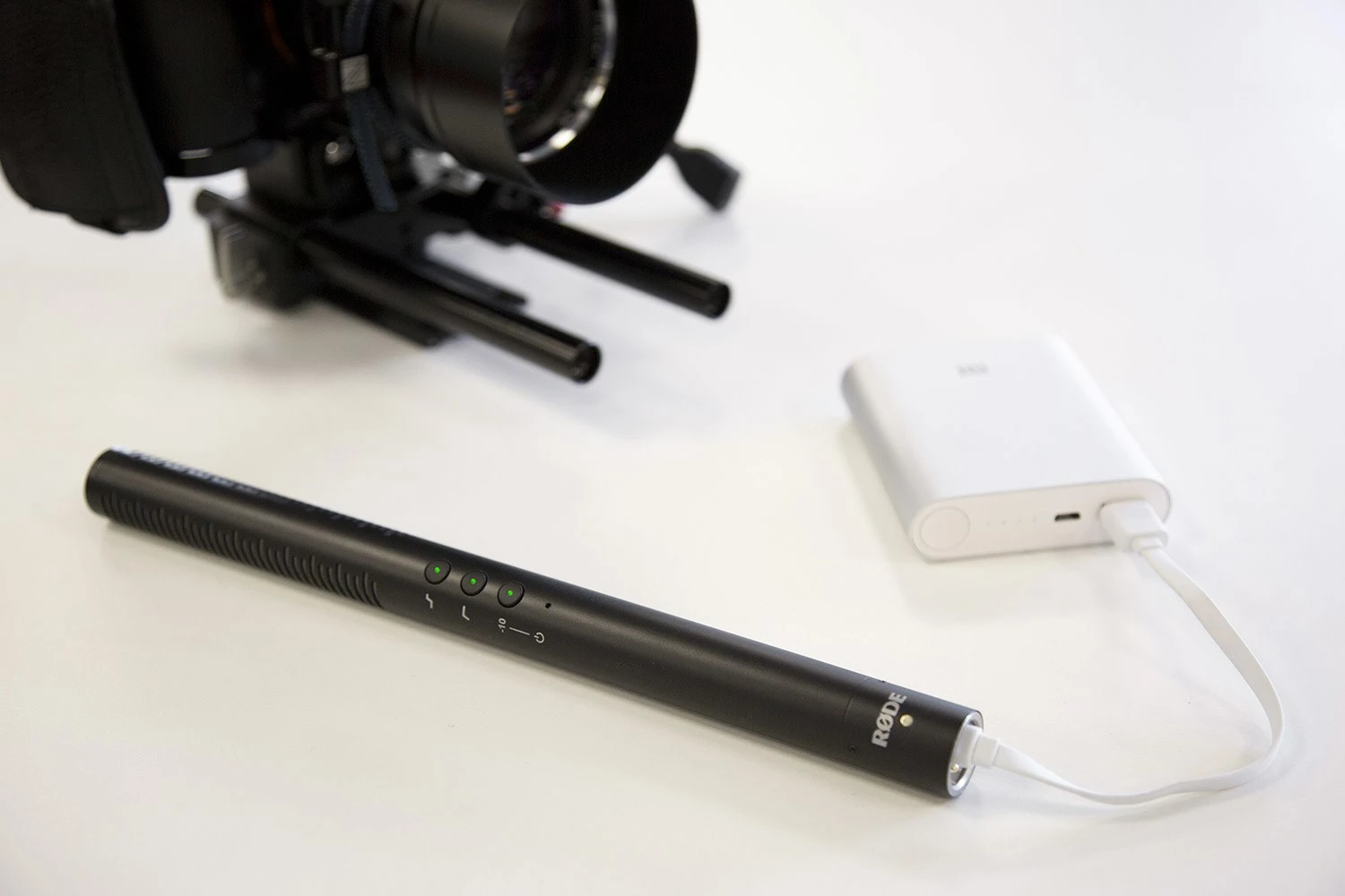 Mikrofon za kamero RØDE NTG-4+, črn