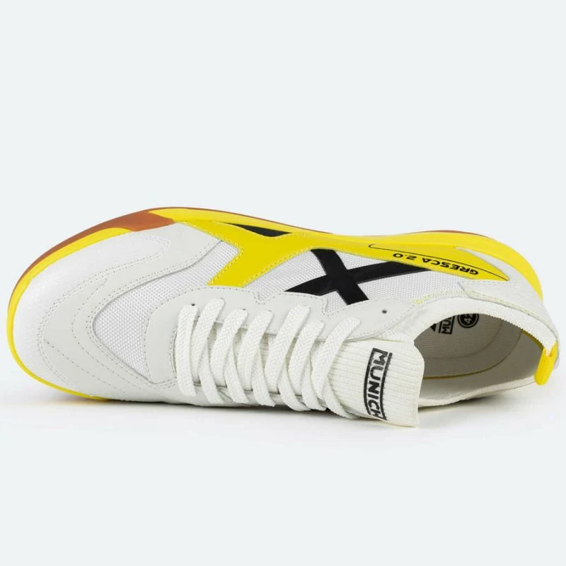 Superge za futsal, Munich, večbarvne — za moške