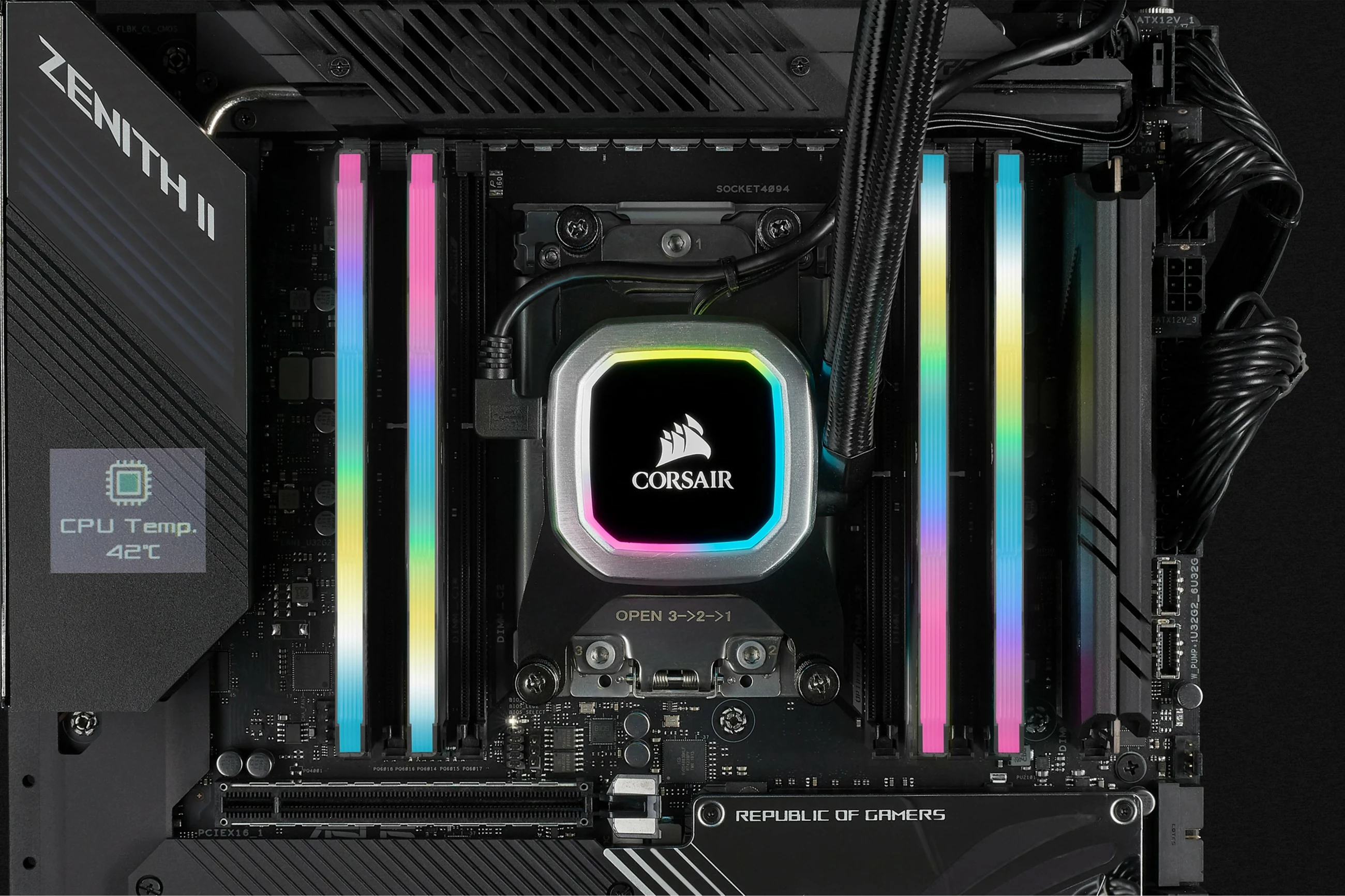 RAM pomnilnik Vengeance RGB Corsair 32GB (2x16GB) DDR4 3200MHz, črn