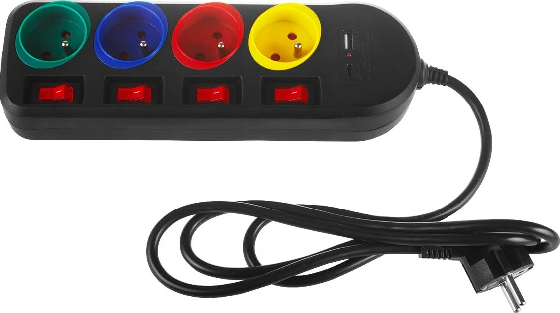 Razdelilec za vtičnice z USB Maclean MCE508 B, 4 vtičnice, 1,5 m, 2x USB, črn