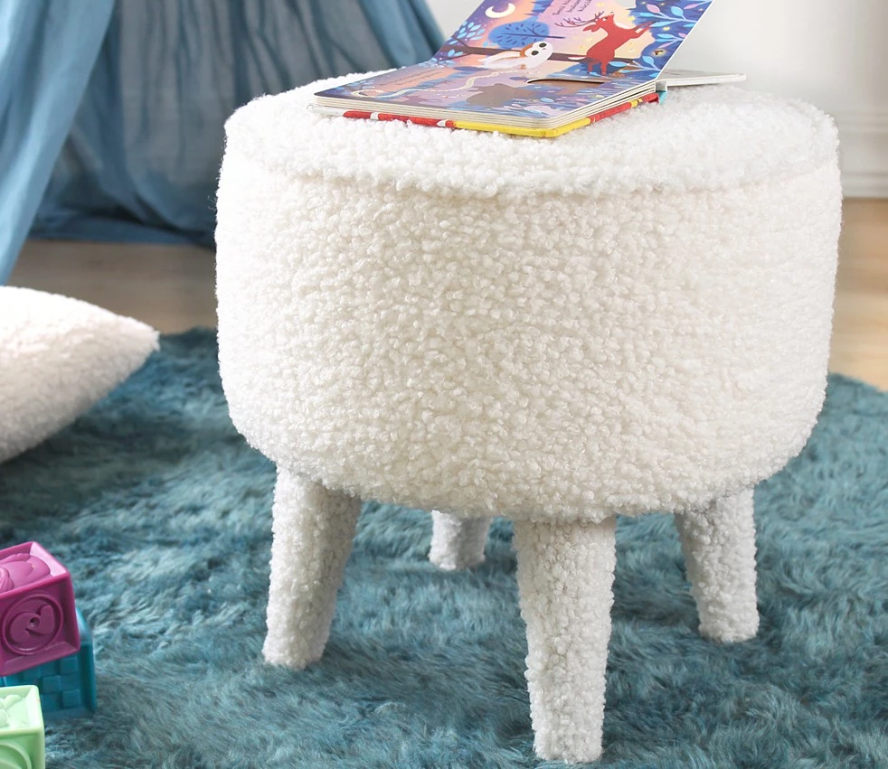 Puf iz umetnega krzna, Atelier del Sofa Moouv 3336, bela