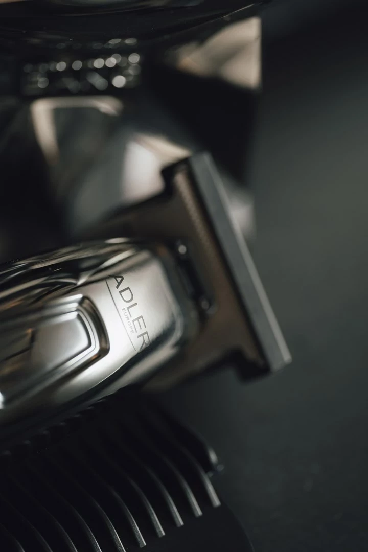 Brivnik Adler AD 2836S, baterija 1400 mAh, srebrn