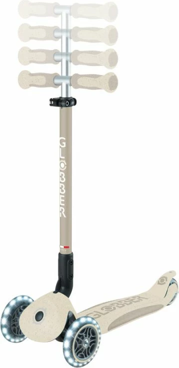 Multifunkcijski skiro z sedežem Globber, zelen