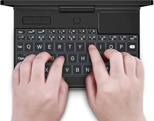 Mini prenosnik GPD Pocket 3, 16GB RAM, 512GB SSD, Windows 11, črn