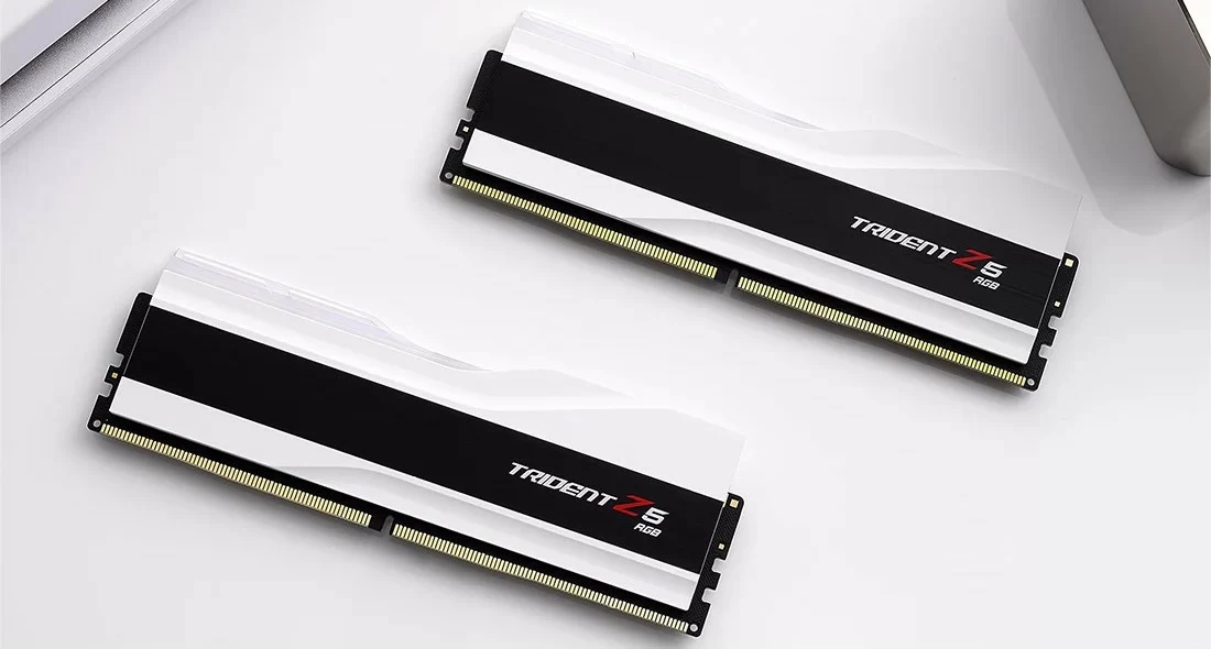 RAM pomnilnik Trident Z5 RGB G.Skill 48GB (2x24GB) DDR5 7200MHz, bel