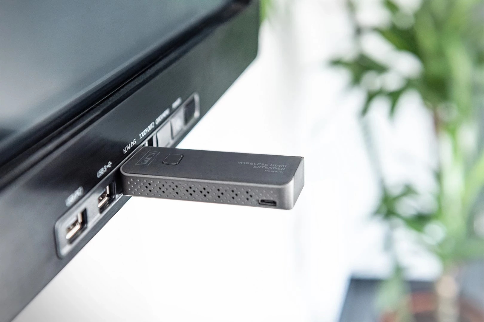 Brez brezni HDMI podaljšek Digitus, 50 m, črn