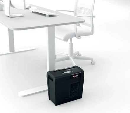 Uničilnik dokumentov Rexel Secure X6, črn