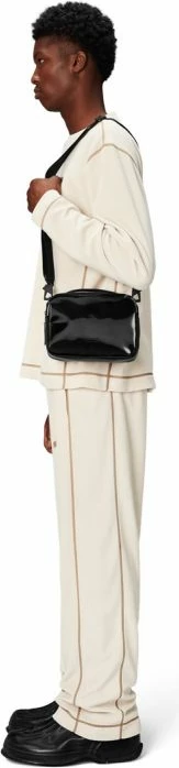 Torba čez ramo Rains, črna