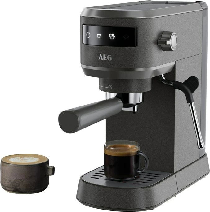 Ročni espresso aparat, AEG EC6-1-6BST, 1 L, črn