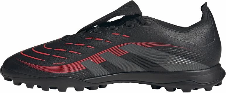 Superge za nogomet adidas Predator League, črne