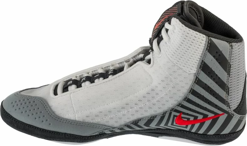 Superge za trening in borilne veščine Nike, sive