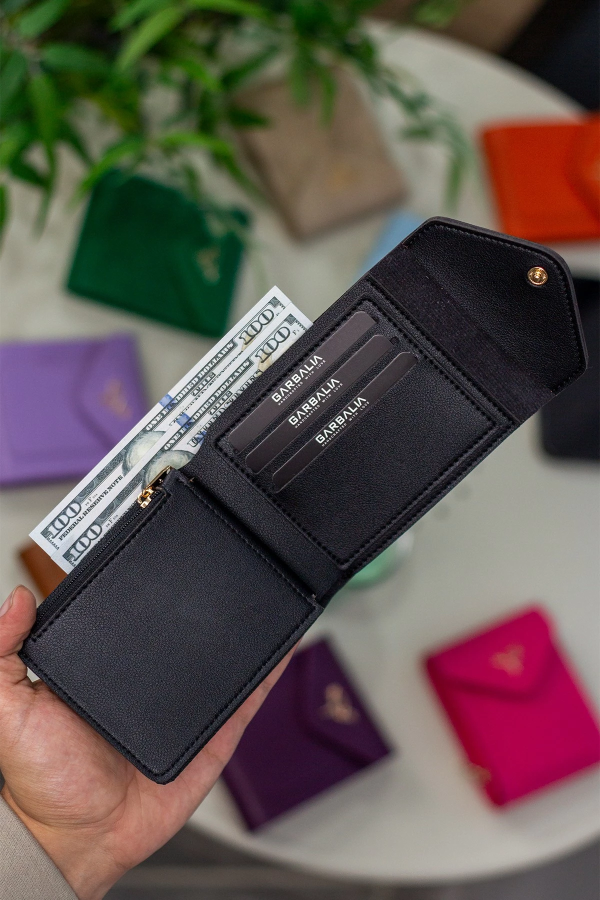 Denarnica za ženske, Zoozie Bags Peru, črna