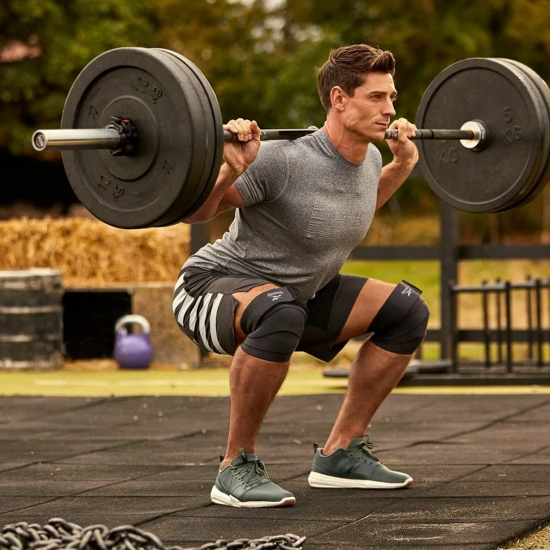 Zaščitne atlete za krepitev Reebok, črne