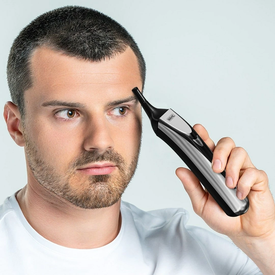 Brivnik z litij-ionsko baterijo, Wahl Elite Groom 3028050, črno-srebrn