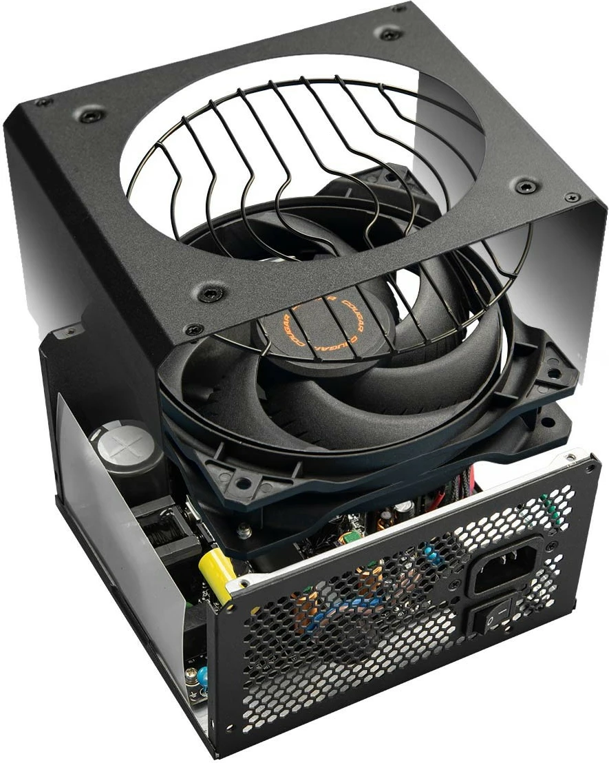 Napajalnik 750 W Cougar GST, ATX 3.1, 80 Plus Gold, črn