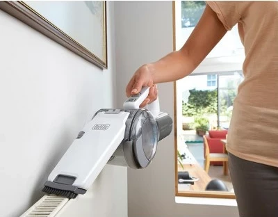 Ročni sesalnik brez vrečke, krom BLACK+DECKER PV1820L