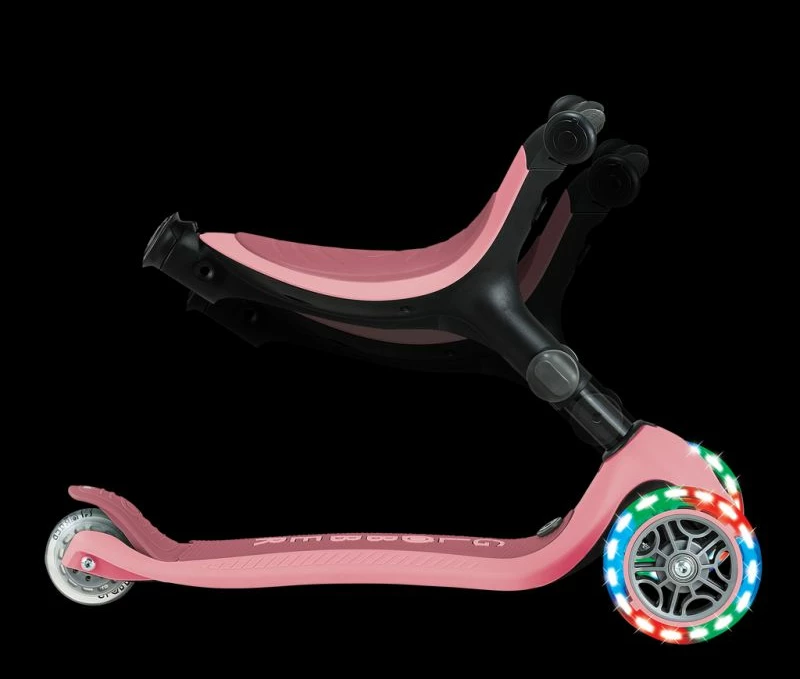 Skuter z lučmi za otroke Globber