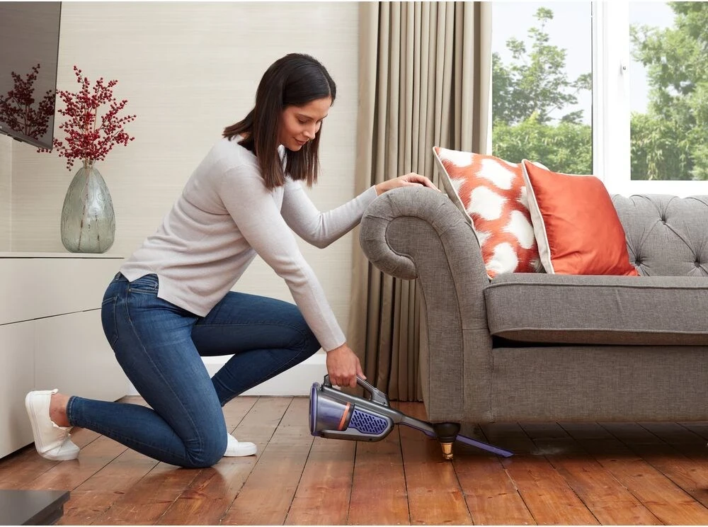 Ročni sesalnik Black & Decker, 36 W, vijolično/siv