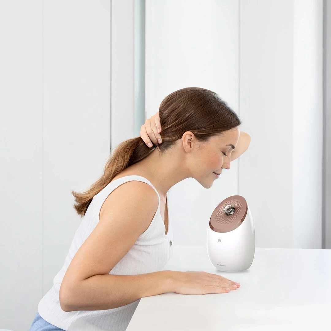 Avdhljevalec za obraz Nano-ionik Medisana DS 600, bel