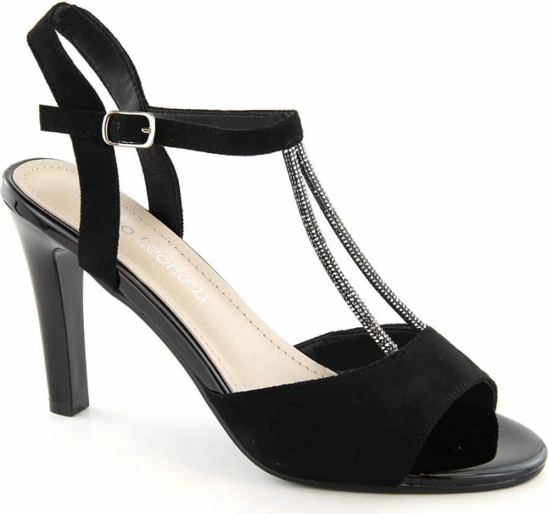 Sandali, Sergio Leone, črni