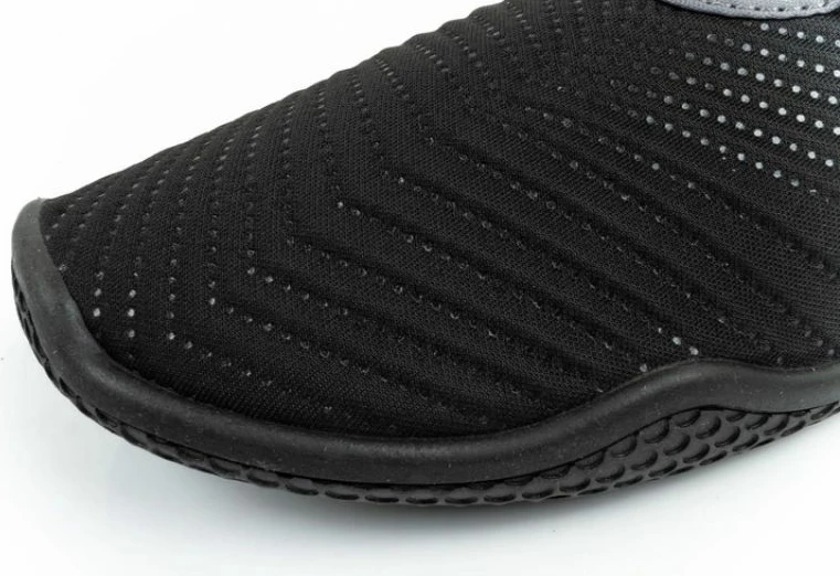 Vodoodporne športne copate ProWater, črne