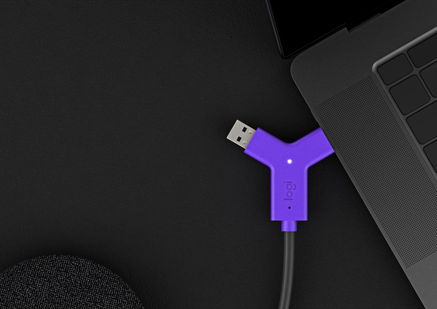 AV oddajnik in sprejemnik Swytch, 3840 x 2160, z žico, črn/vijoličen, Logitech