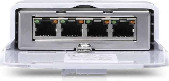 Preklopnik Ubiquiti N-SW, 4 vratni Gigabit Ethernet, bel