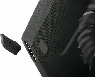 Hladilna blazina za prenosnik Vakoss LF-1860AL, 17 in, črna