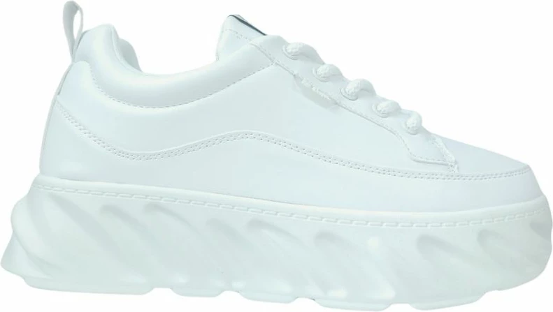 Superge, Lee Cooper, bele