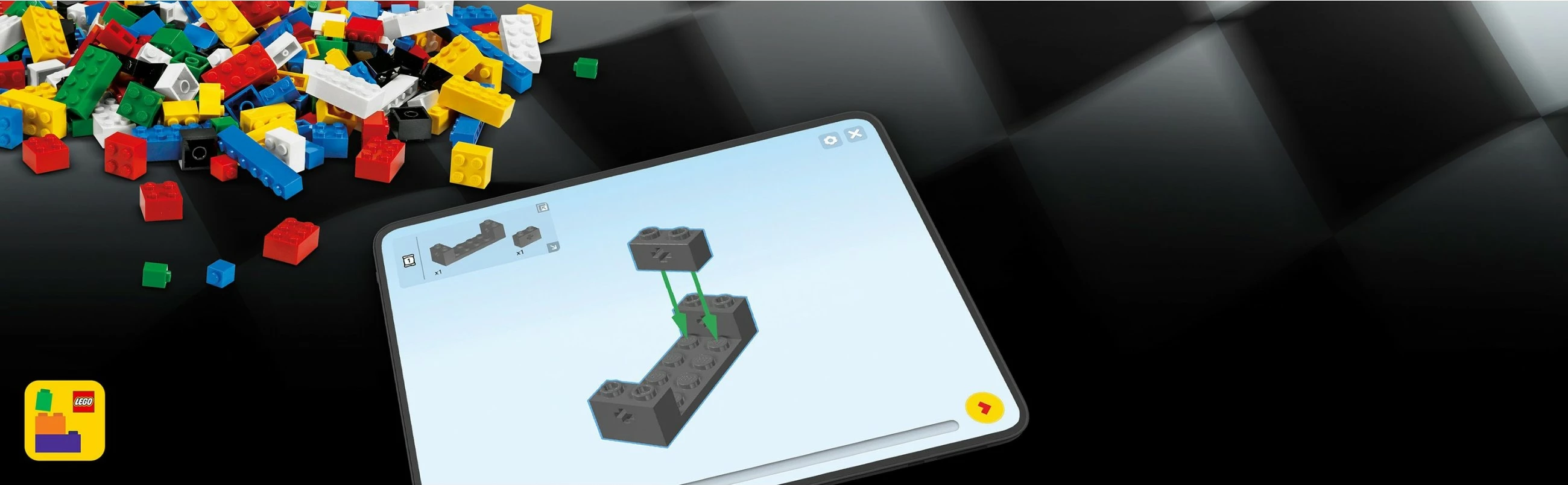 Model dirkalnega avtomobila McLaren Formula 1 2023, 245 kosov, večbarven