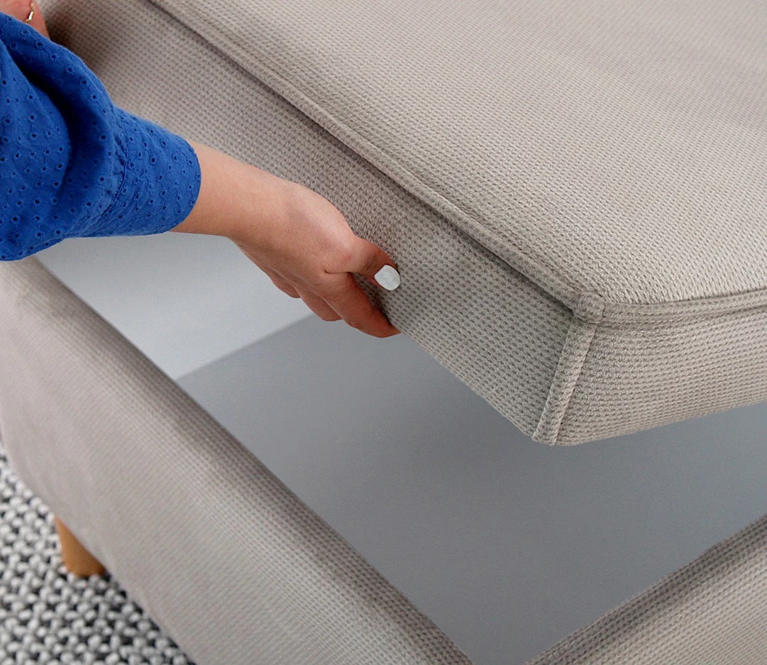 Puf, 100% bombaž, noge iz jesenovega lesa, s prostorom za shranjevanje, rjav — Atelier del Sofa, Roscen
