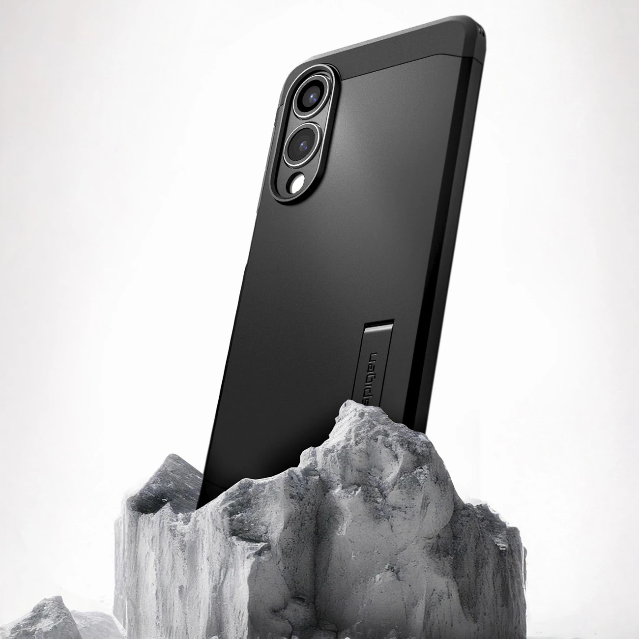 Ovitek za telefon Tough Armor MagSafe za Samsung Galaxy S25 Edge, črn, Spigen