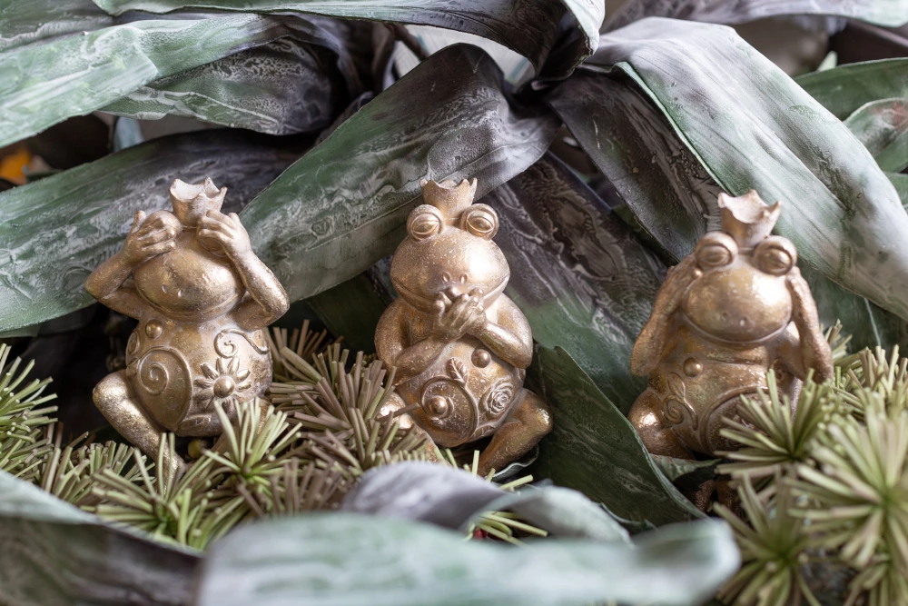 Dekorativna figura žabe GRENOUILLE, zlata, 11x10x23 cm