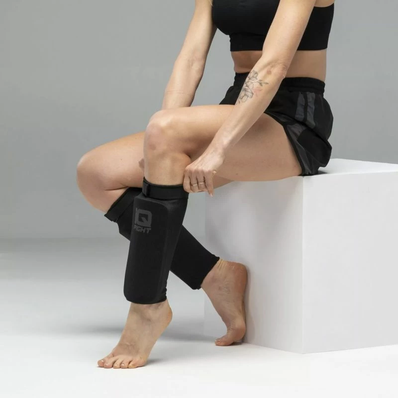 Zaščitniki za goleni IQ Maparo za nogomet, črni