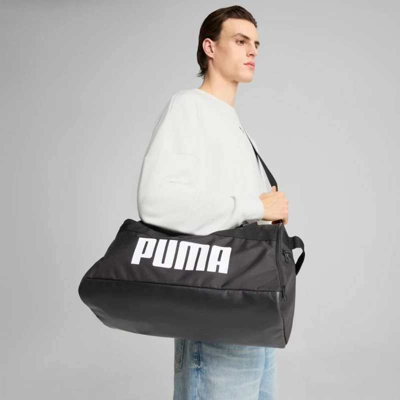 Potovalna torba Puma Challenger, črna
