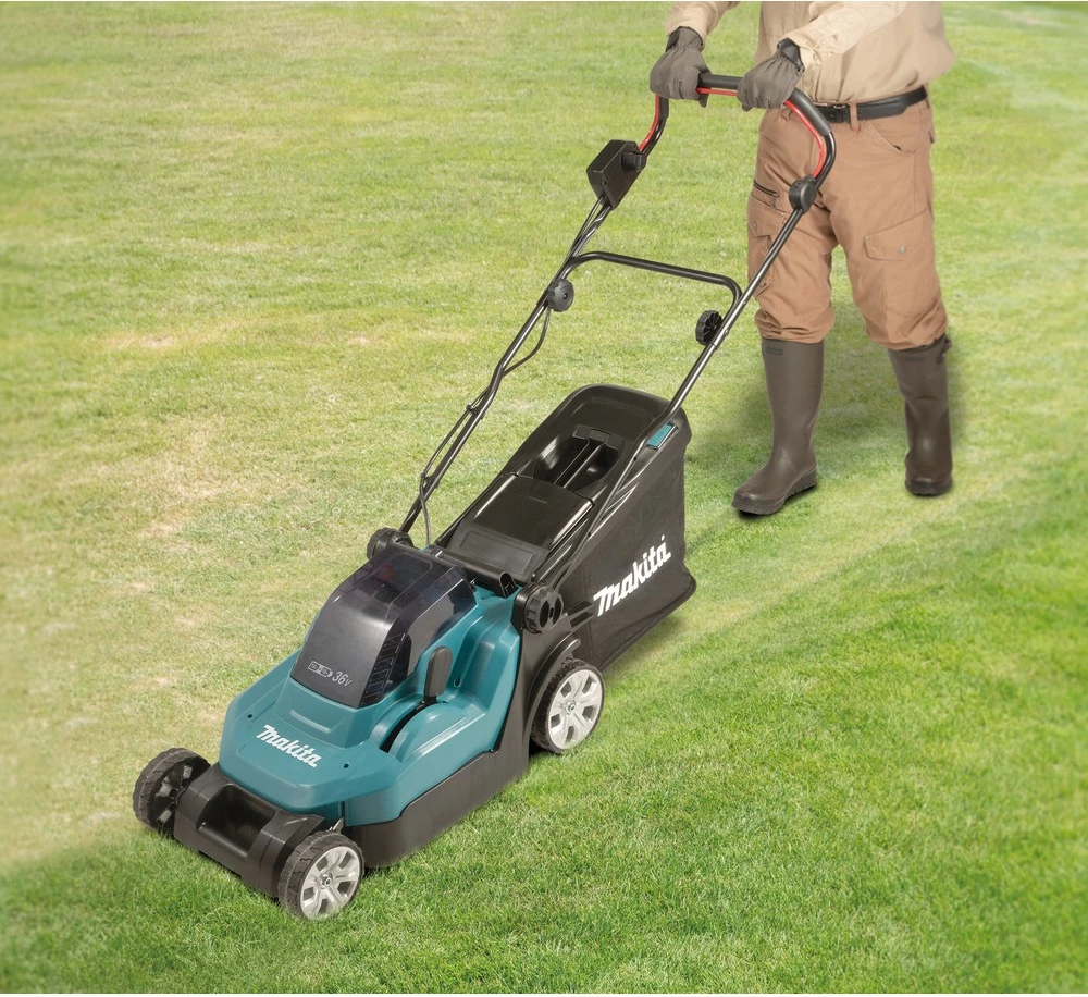 Akumulatorski kosilnik Makita DLM382Z, brez dodatkov, moder