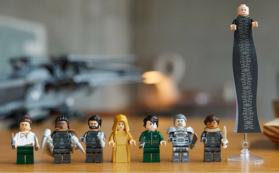 Komplet za sestavljanje Royal Ornithopter iz filma Dune, LEGO, 1369 kosov, večbarven