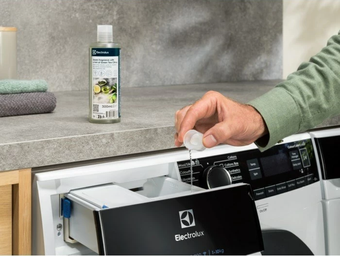 Dišeče sredstvo za pralni stroj Electrolux E2WASF00, 300 ml, citrus