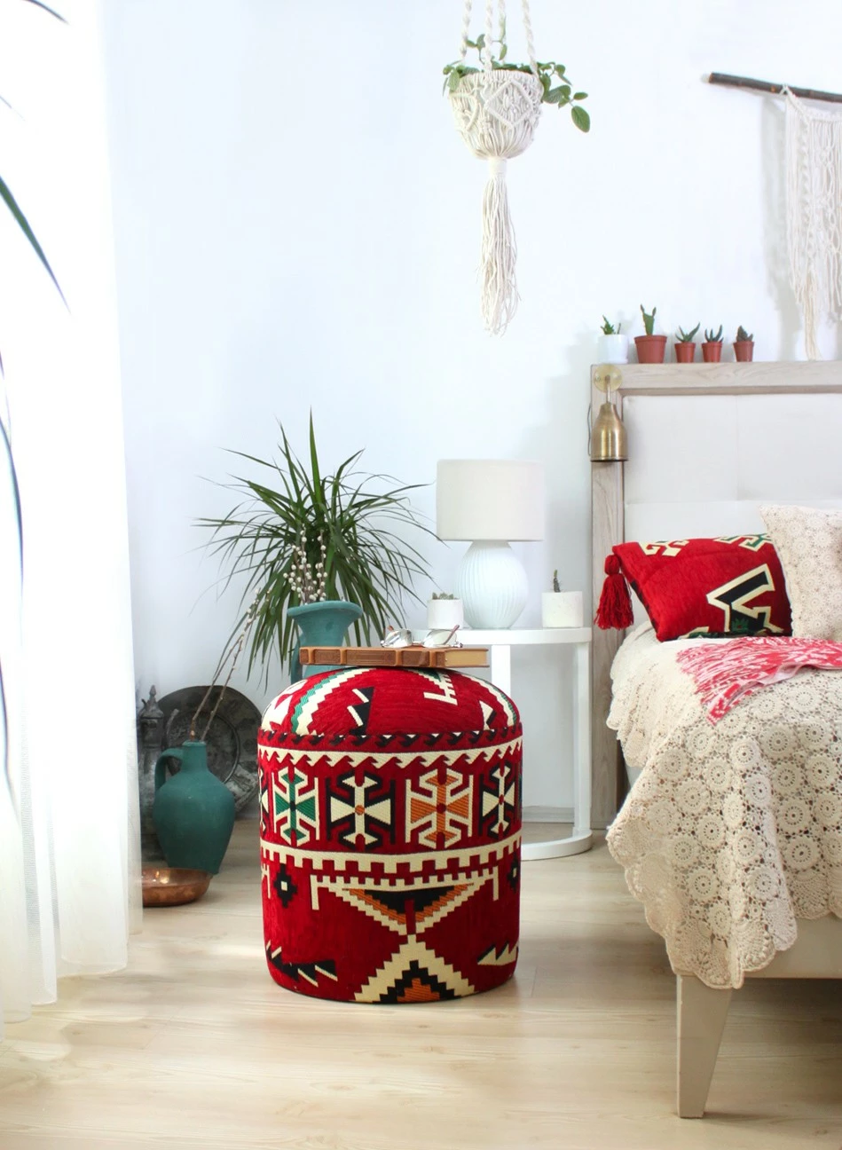 Orientalni puf Bozok v3, Atelier del Sofa, večbarven